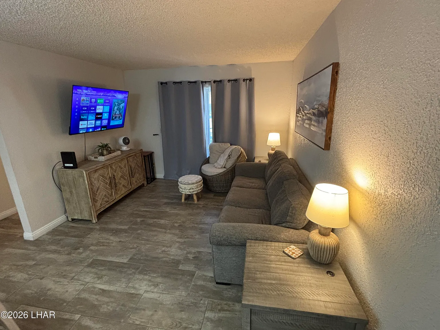 2 bed, 2.0 bath, 863 sqft, $1,800 — Photo 4