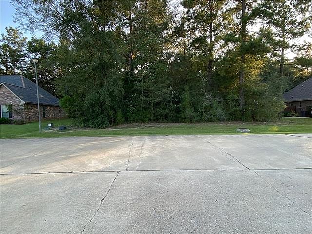 1st image of 120 S Verona Dr