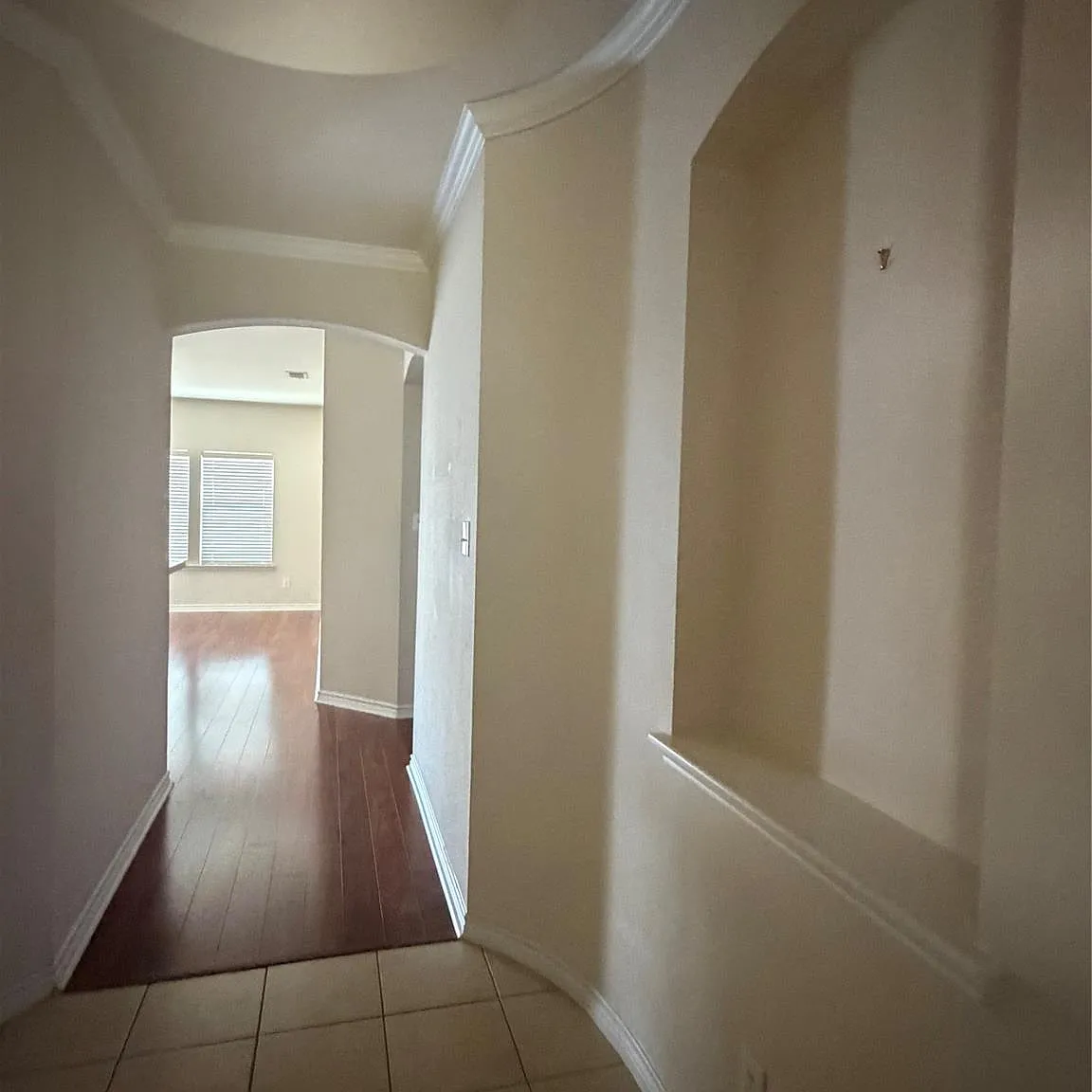 3 bed, 1527 sqft, $2,750 — Photo 2