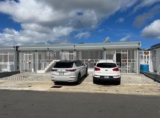 23-530 Bloque #196, Carolina, PR 00985