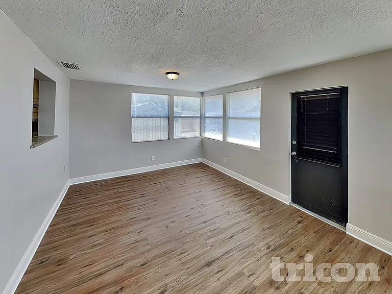 2813 Whippet Ct — Photo 15