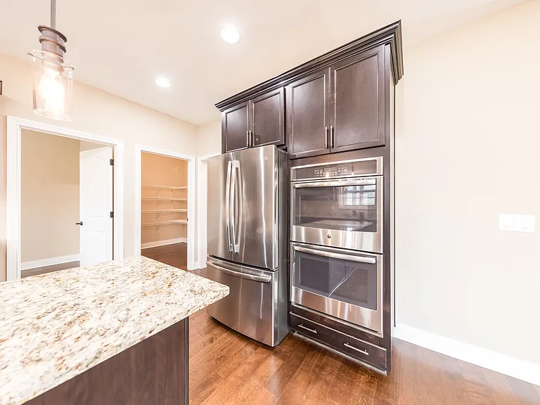 120 Overcrest Ct — Photo 4