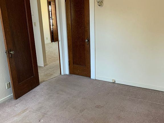 4th image of 605 Colvin Ave APT 4