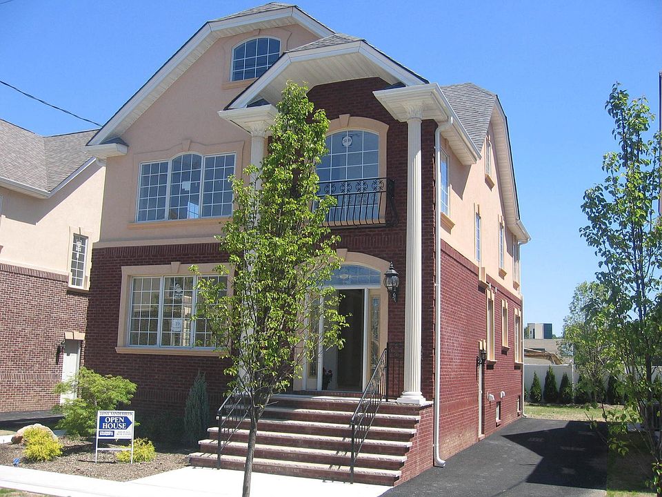 39 Bell Point Dr, Brooklyn, NY 11234 Zillow