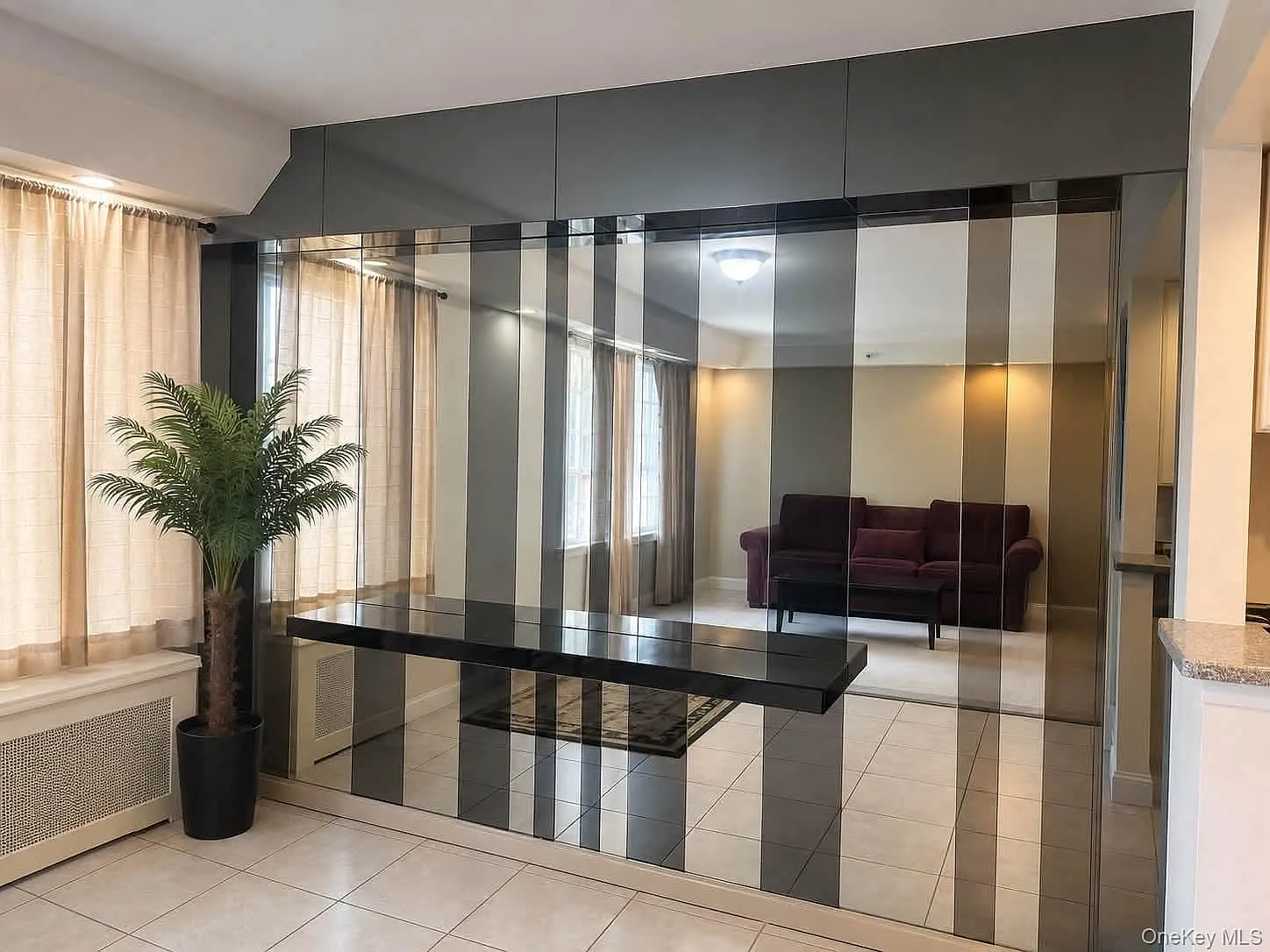 3 bed, 2.0 bath, 1320 sqft, $3,500 — Photo 4