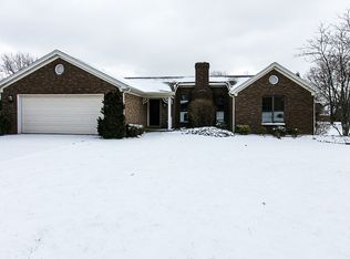 3002 Ridgewood Dr, Floyds Knobs, IN 47119