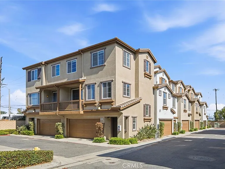 22919 Mariposa Ave #910 — Photo 24