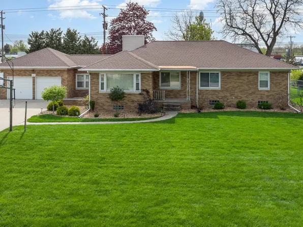 615 Webb Dr, Bay City, MI 48706