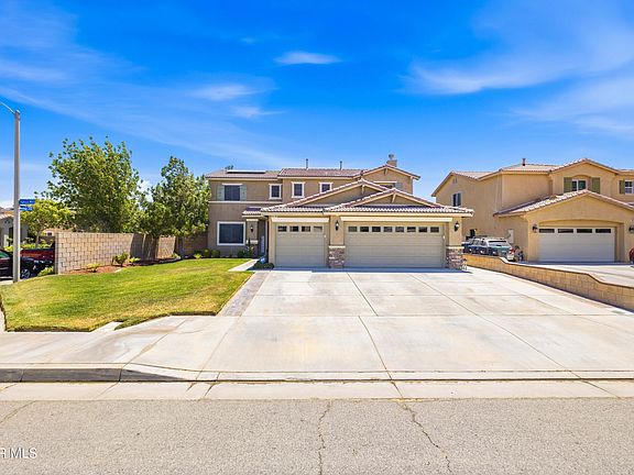 3rd image of 43708 Tahoe Way