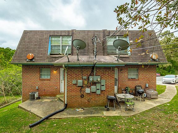 4th image of 5025 Shoals Ln