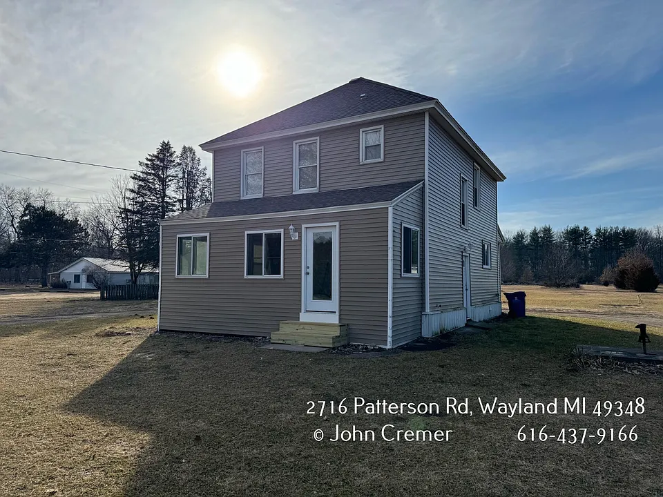 2716 Patterson Rd