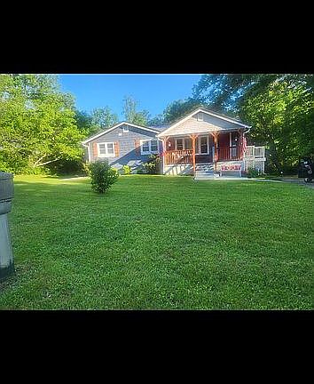 2nd image of 321 W Copeland Dr