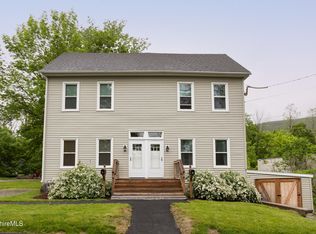 24 Front St #22, Williamstown, MA 01267