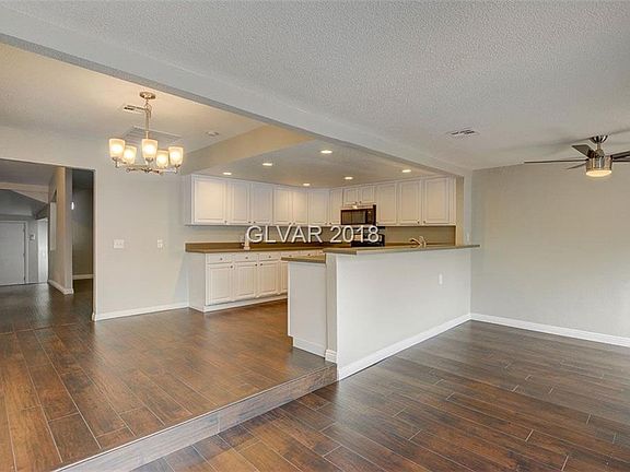 5th image of 4255 E Twain Ave