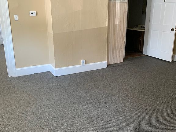 4th image of 660 Oak St #1