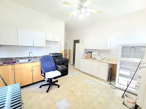 5th image of 1420 N Kedvale Ave