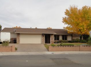 1330 Chestnut Ln, Boulder City, NV 89005