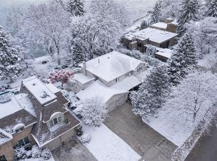 2372 Carrington Pl, Oakville, ON L6J 5P4