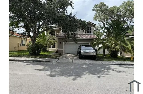 16295 NW 17th Ct Photo 1