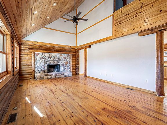 4th image of 47 Orkney Dr