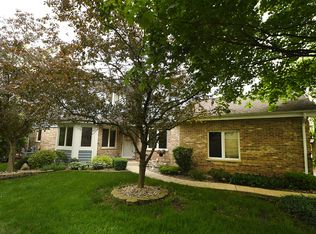 17357 Brook Crossing Ct, Orland Park, IL 60467