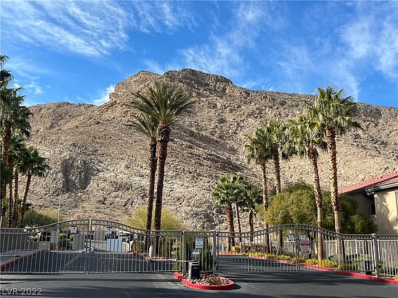 4th image of 3450 Cactus Shadow St Unit 202