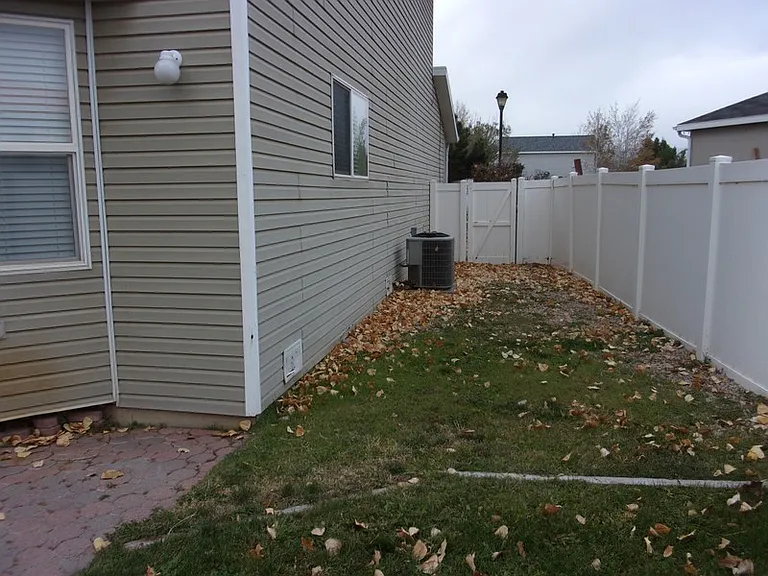 88 E Rainbow Way — Photo 10