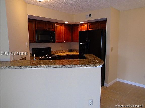 4th image of 12430 Vista Isles Dr APT 1318