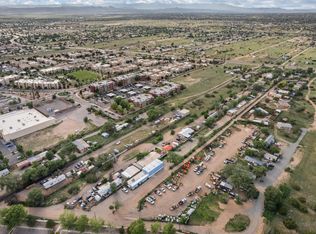 2753 Calle Eugenio, Santa Fe, NM 87507