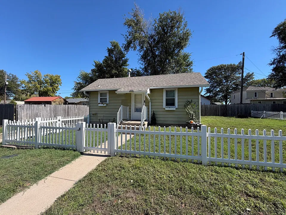 216 S Duncan St