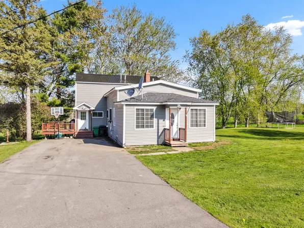 356 Exeter Road, Corinna, ME 04928