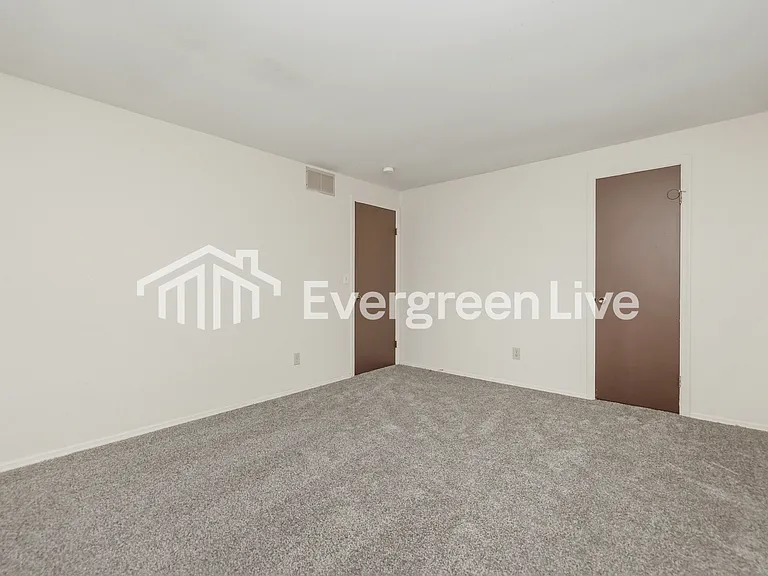 7803 Mount Hood Dr — Photo 8