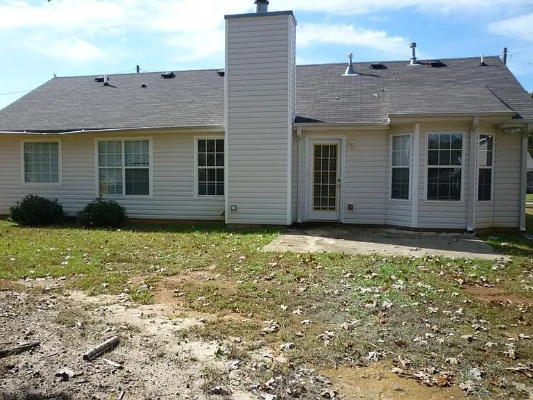 180 Waters Edge Dr — Photo 7