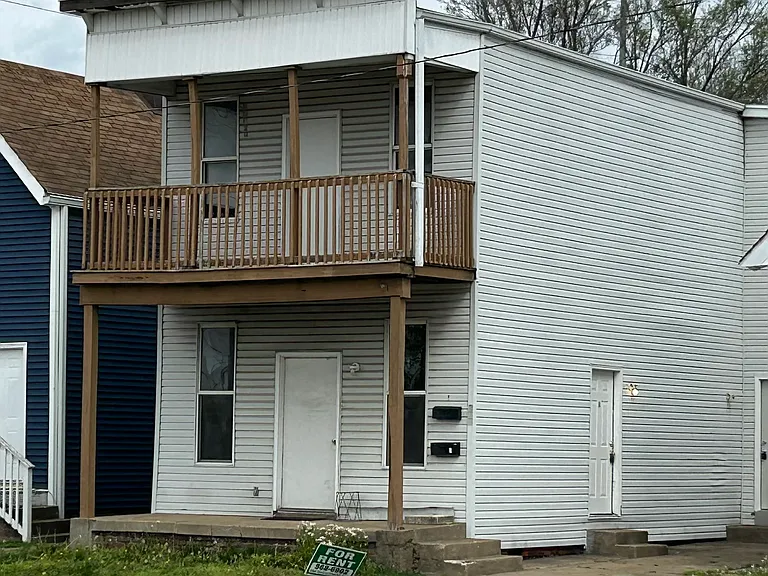 204 E Columbia St #A — Photo 1
