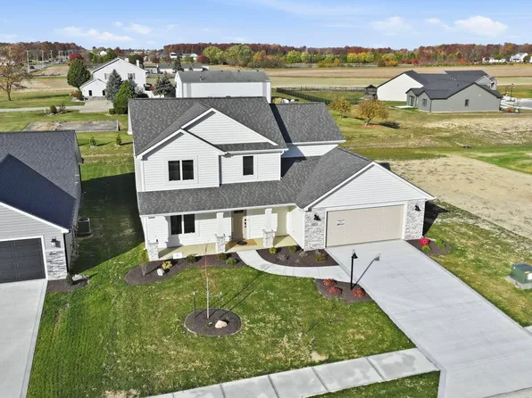 10923 Oaklynn Reserve Blvd, Fort Wayne, IN 46835