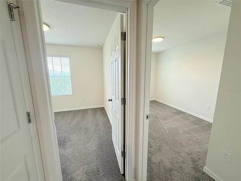 16527 Prairie School Dr — Photo 38