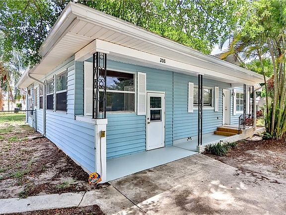 2nd image of 208 E Park St