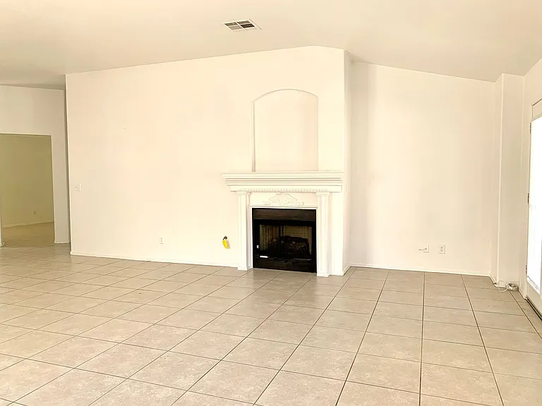 3821 Bombastic Ct — Photo 8