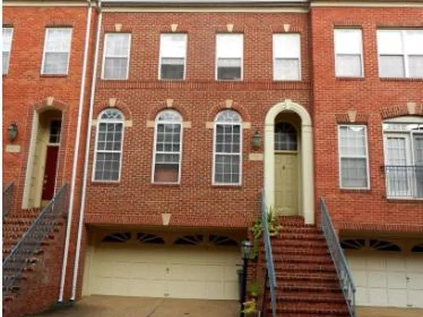 2822 Laura Gae Cir, Vienna, VA 22180