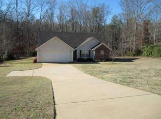 230 Belmont Cir, Covington, GA