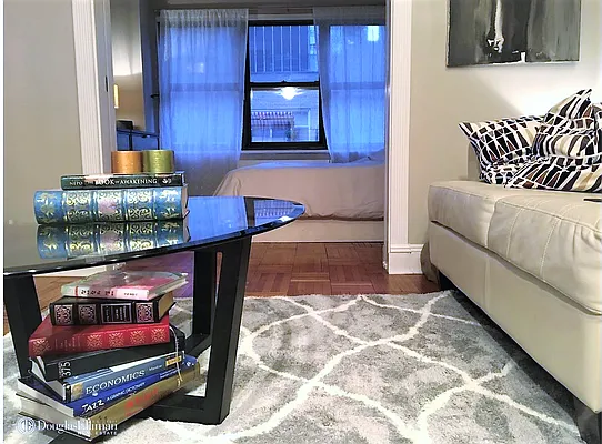 Rented by Douglas Elliman | media 14