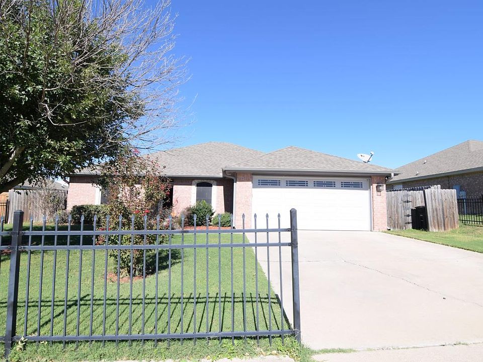 1st image of 1409 Copper Creek Dr