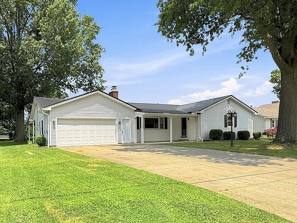 1st image of 1008 Columbus Cir S