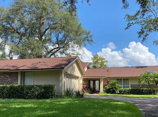 3450 Hidden Lake Dr E, Jacksonville, FL 32216