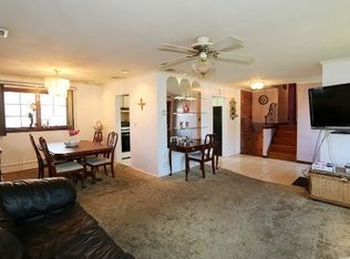 93 5th Ave, Hicksville, NY 11801