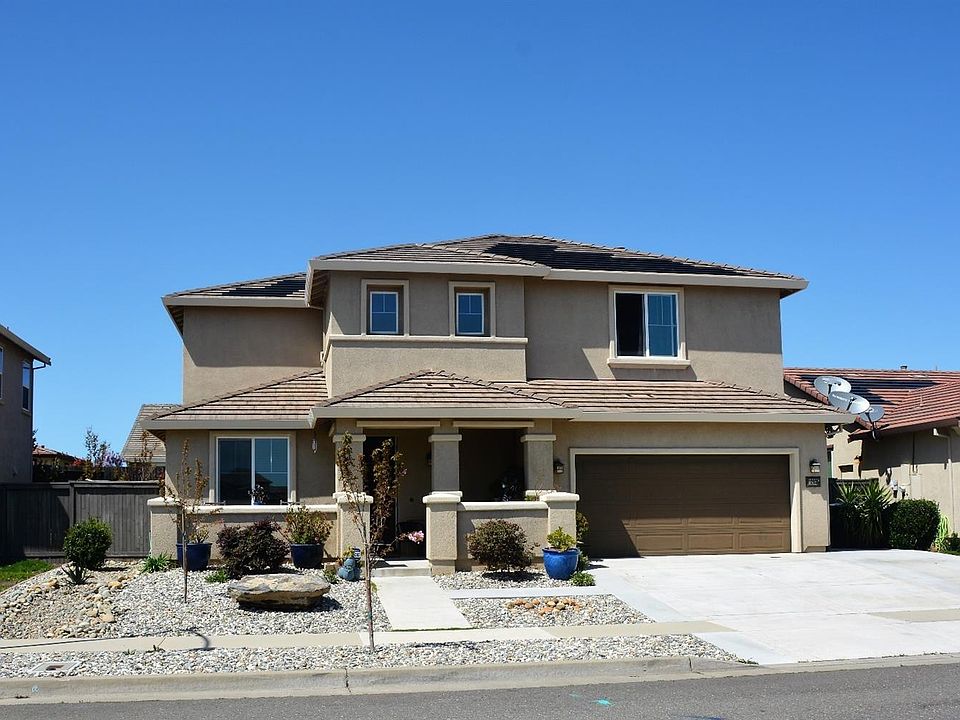1st image of 12035 Country Garden Dr
