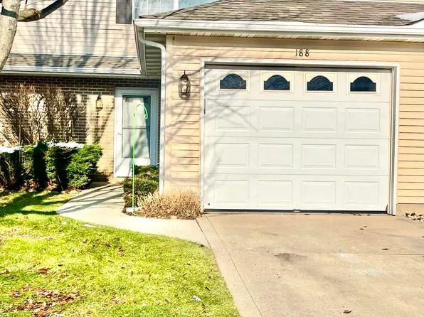 188 Summer Tree Dr, Chesterton, IN 46304