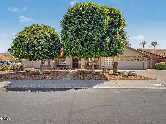 3rd image of 7131 W VOLTAIRE Avenue