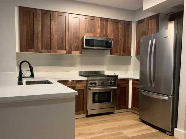 5900 3rd St, San Francisco, CA