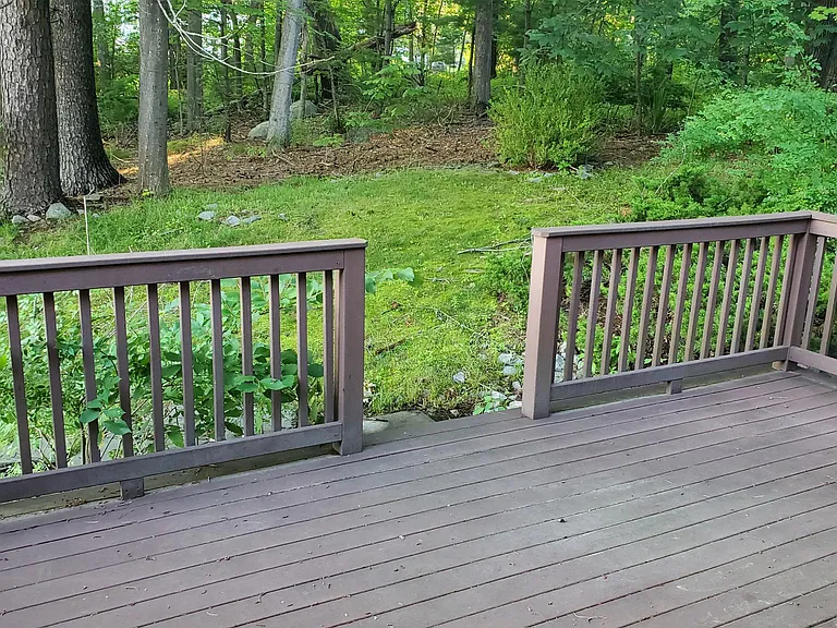 22 Stillwater Dr — Photo 8